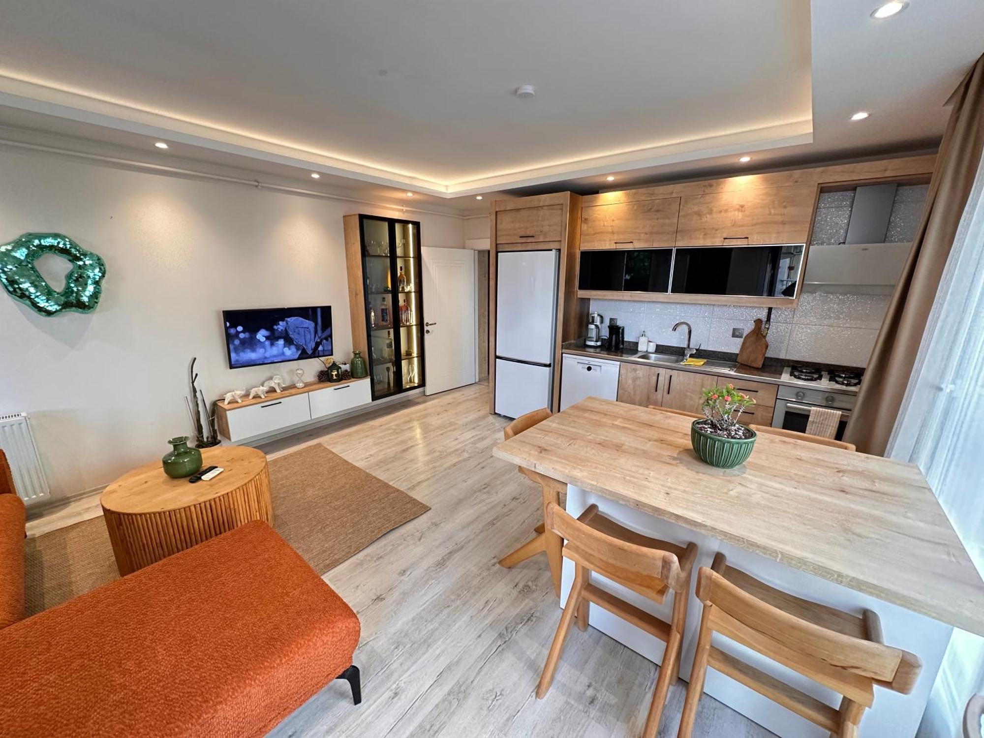 Sehrin Kalbinde Benzersiz Ev Apartment Mersin  Bagian luar foto